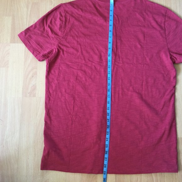 Gap Men's Short sleeve Large Henley Shirt Lived In Barn Red - Picture 5 of 9